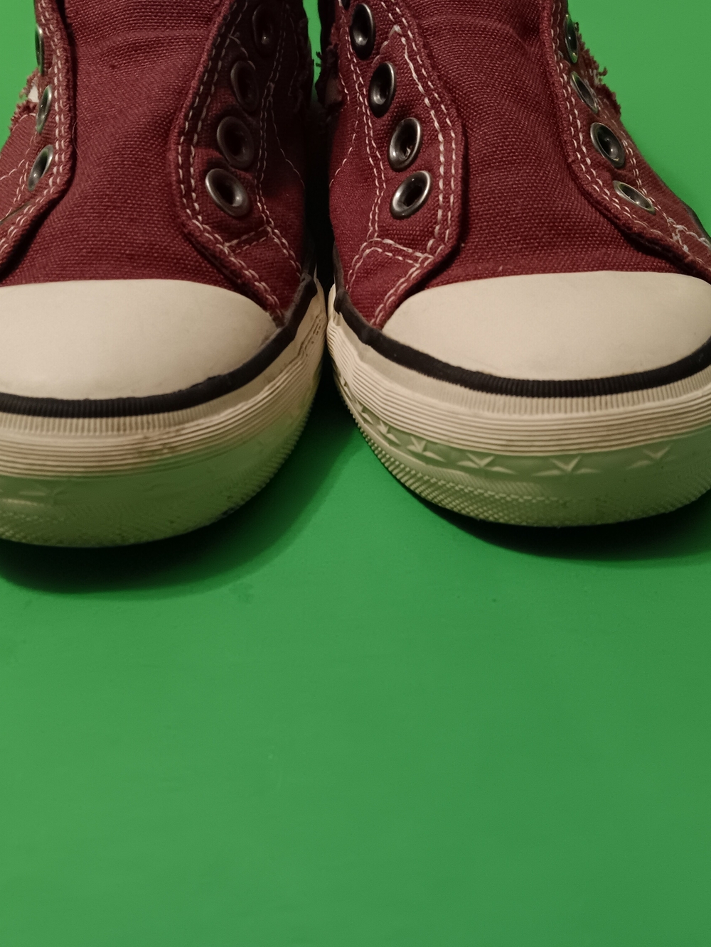Converse One Star Sneakers/Shoes Preowned Burgundy Color Women's Size 7 - Picture 3 of 12